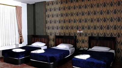 اتاق سه تخته هتل امیرکبیر شیراز